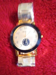 gents gold magnificent and dashing watch 0