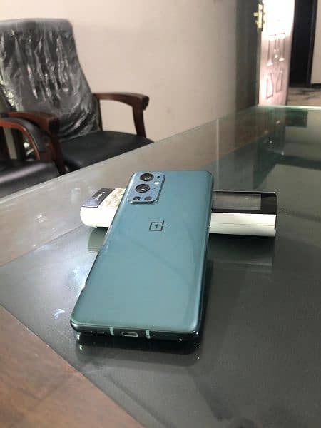 OnePlus 9 Pro 12 Gb RAM  256 gb Memory. 6