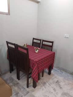 dinner table sath 4 chairs