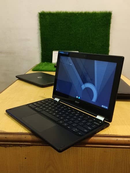 Acer R11 Chromebook Laptop 5