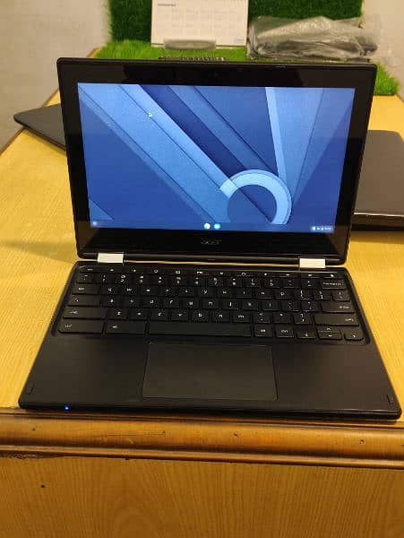 Acer R11 Chromebook Laptop 10