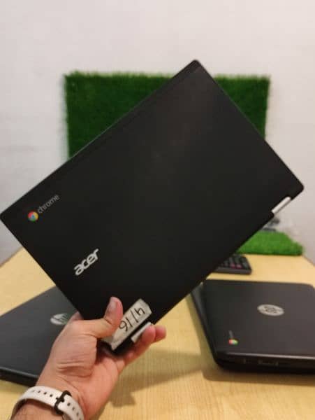 Acer R11 Chromebook Laptop 13