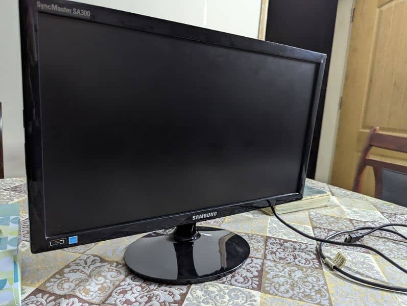 Samsung led desktop 21 inch 2