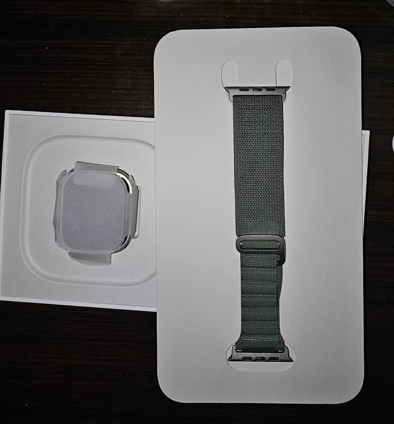 Apple Watch Ultra 0