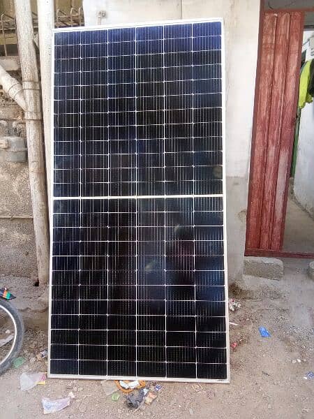 Canadian Hiku6 545 Watt Bifical double Glass solar Panels 9