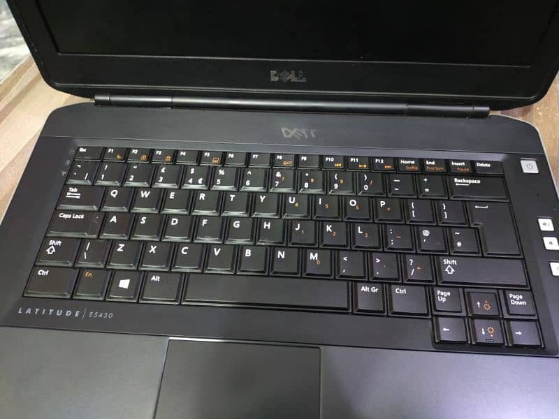 Dell I5 3rd genration Latitude E5430 4gb Ram 256gb Hard 5