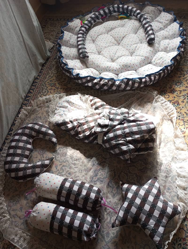 12 pc Baby Snuggle Bed 2