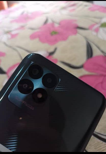 Realme narzo 50 4/64 3