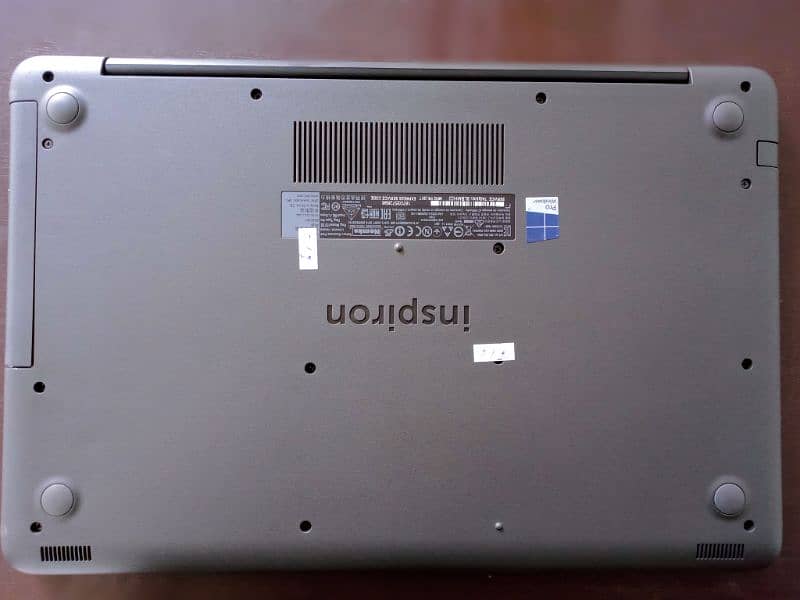 Dell Inspiron 5567 i7 , 7th gen laptop New lush condition urgent sale 4
