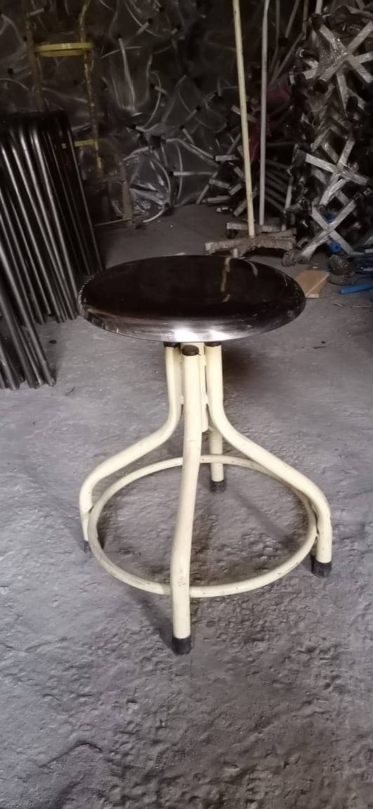 Patient Stool Revolving Stool hydraulic Jack Stool/ Chair Manufacturer 4