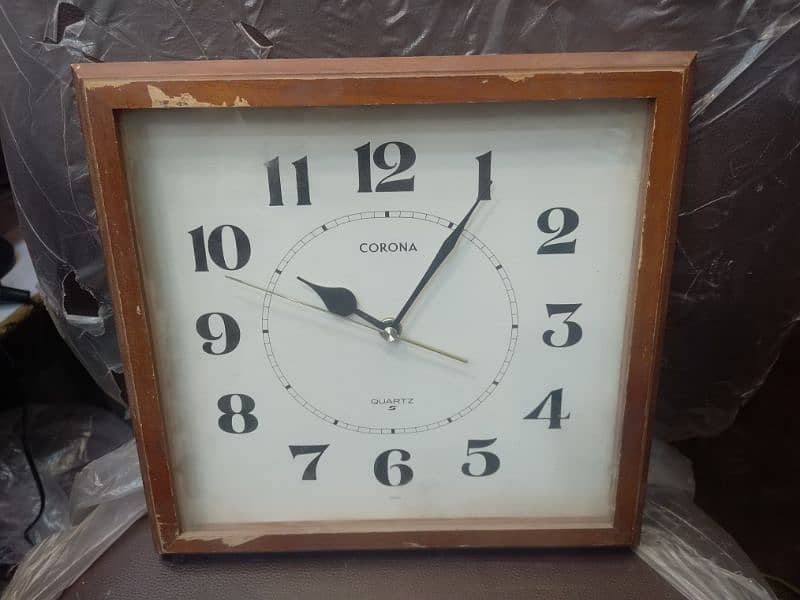 Original Antique wall clocks for sale in good price (QUETTA) 11