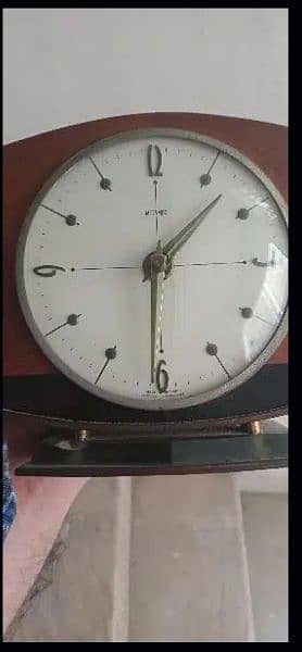 Antique Wooden Brass England Table Clock Vintage 5 Days seiko citizen 4