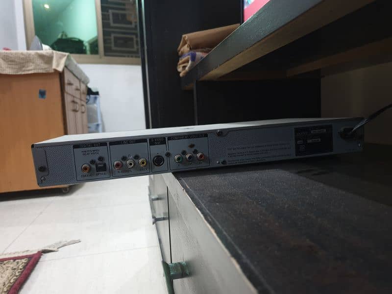 Sony DVD player 2