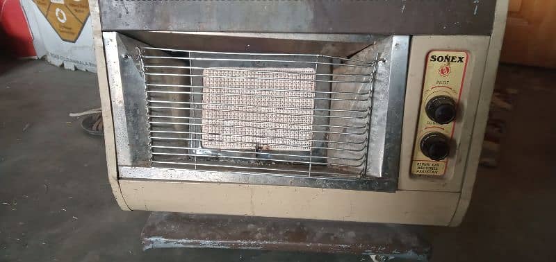 Gas Heater Large 1