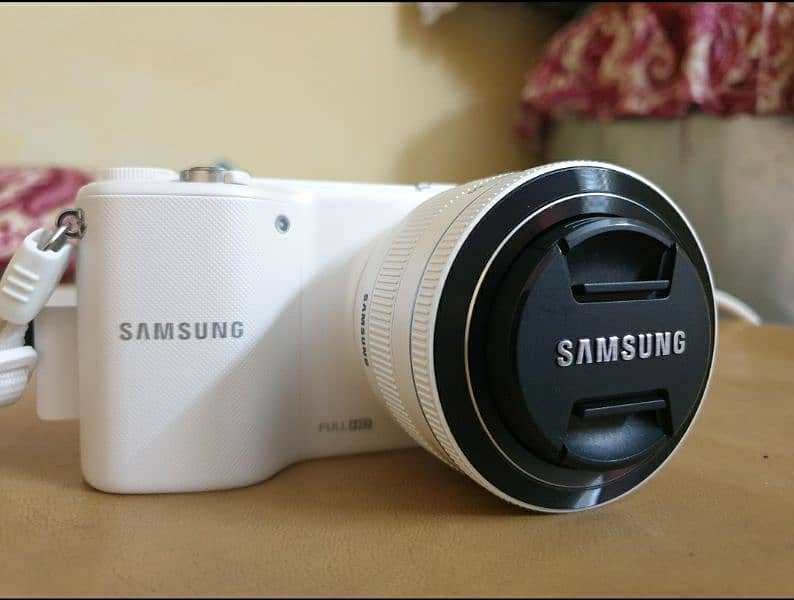 Samsung NX2000 DSLR Smart Camera 6