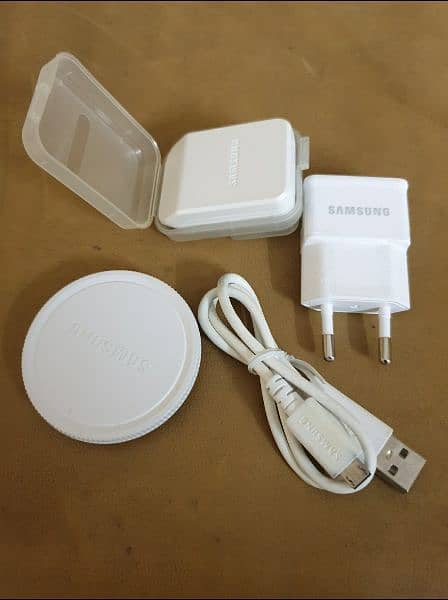 Samsung NX2000 DSLR Smart Camera 10