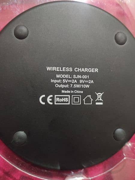 knicetech  wireless charger 1