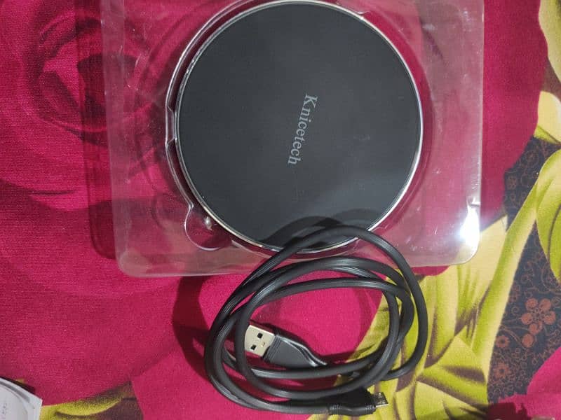 knicetech  wireless charger 2