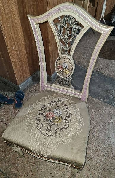 Dining Table 8 Chair. 5