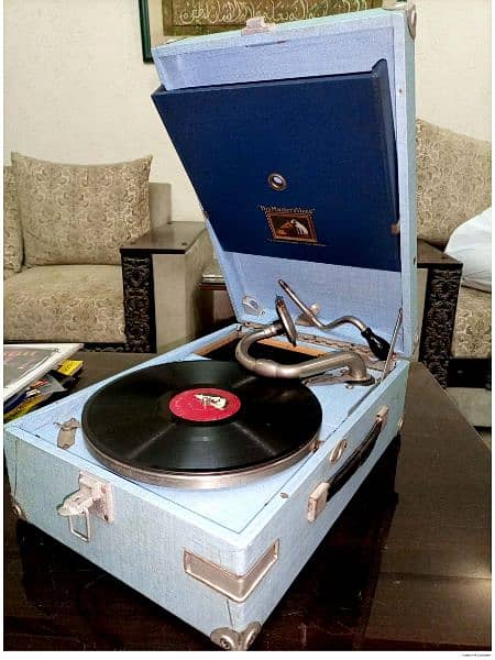 Original HMV. Gramophone Imported from UK to Play 78 RPM Records 1