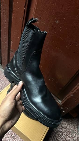 zaraman high ankle chelsea boots 7