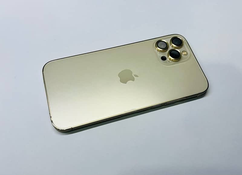 12 IPhone 12 Pro Max ! Non Pta 256gb ! Golden Colour 4