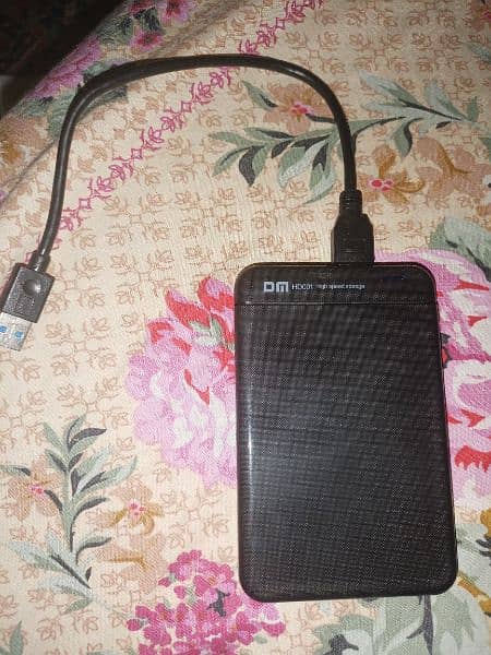 DM external hard drive 1TB 0