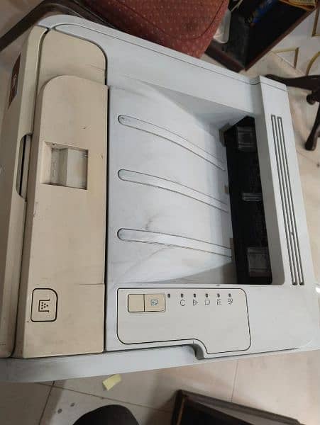 HP LaserJet P2035n printer 3