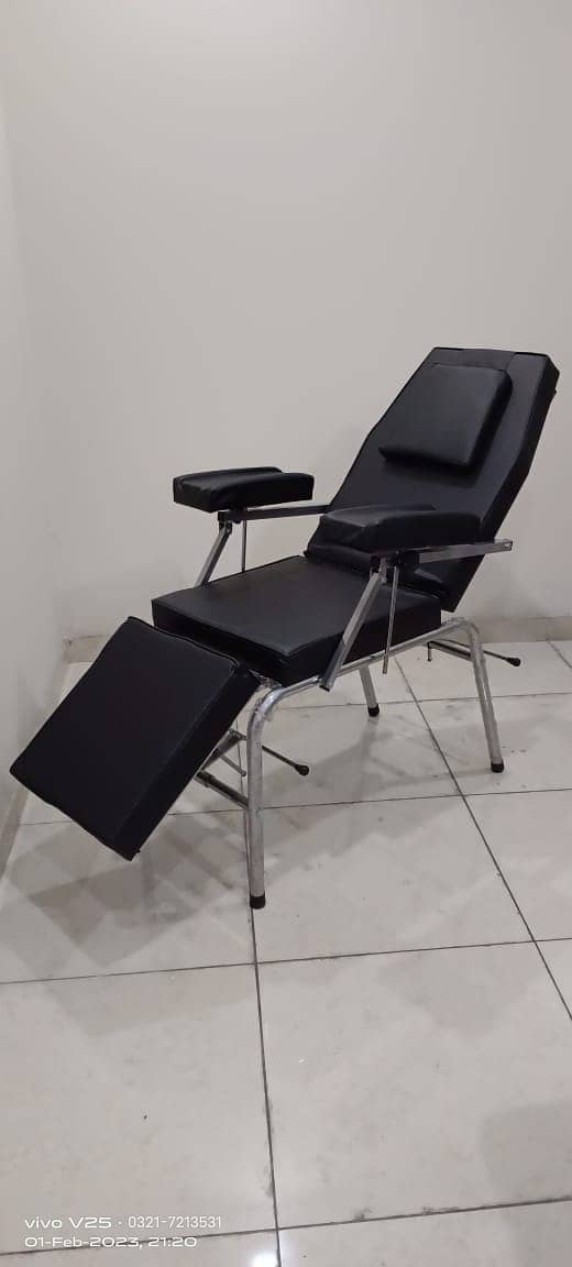 manufecture Blood Donner Chair, Dialysis bed & Derma Examination couch 1