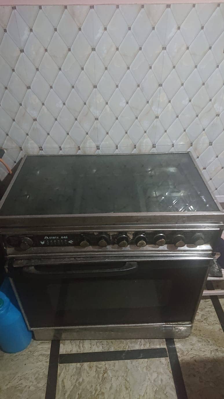 COOKING RANGE, Glass DOOR 34 INCHES WIDE, 5 BURNERS, TOP GLASS COVER 4