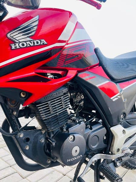 Honda CB 150F 2021 8