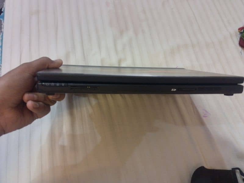 Laptop for sell 8