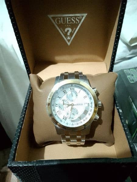 Guess Original chronograph dial heavy bracelet imported watch. . 1