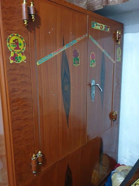 bed wardrobe used for 1year well condition with weals 1