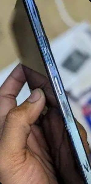 Tecno Camon 20 Pro Lush Like New 3