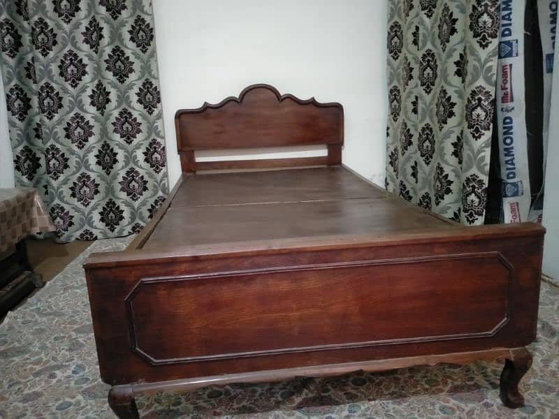 single Wooden Bed 0