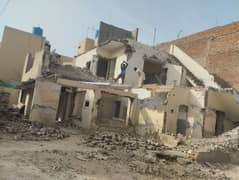 purny garo ka malba sale krny ky liy rabt kary House for demolish