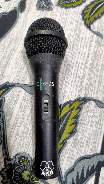 AKG D660s Dynamic Vocal Microphone 0