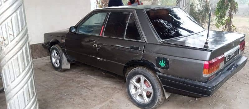 Nissan sunny 88 documents cleare 0