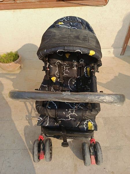 baby stroller only 2 weeks used. 6