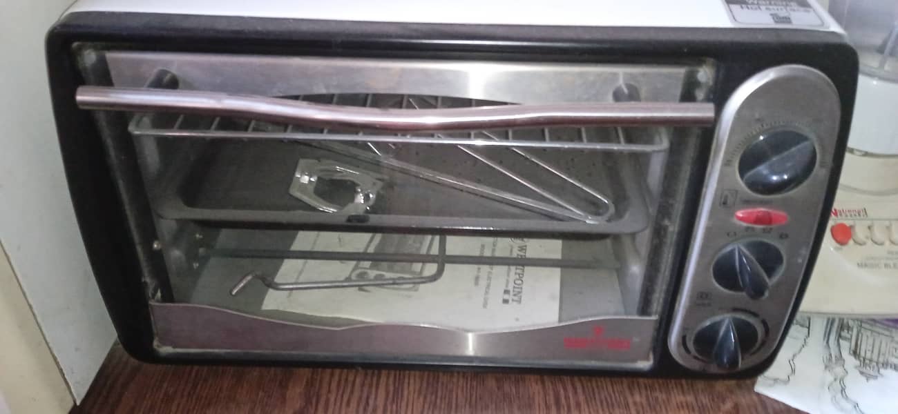 Small table top electric oven westpoint brand 0