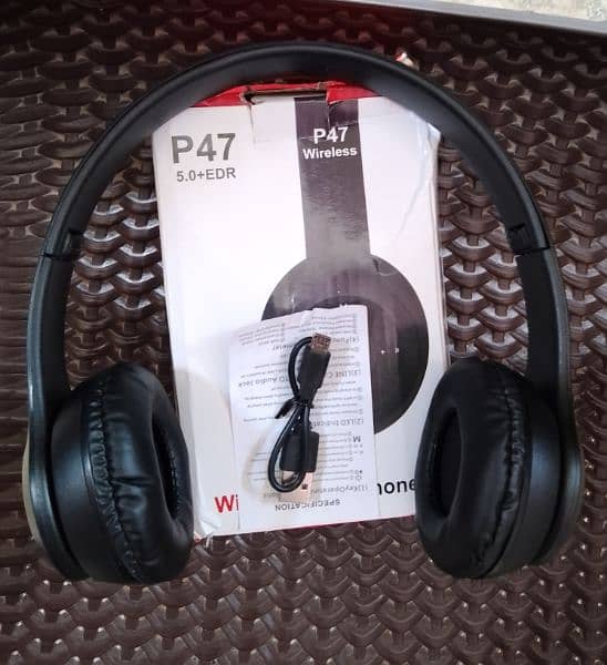 NEW P47 BEST QUALITY HEADPHONES ONLY RUPEES 1000. 0