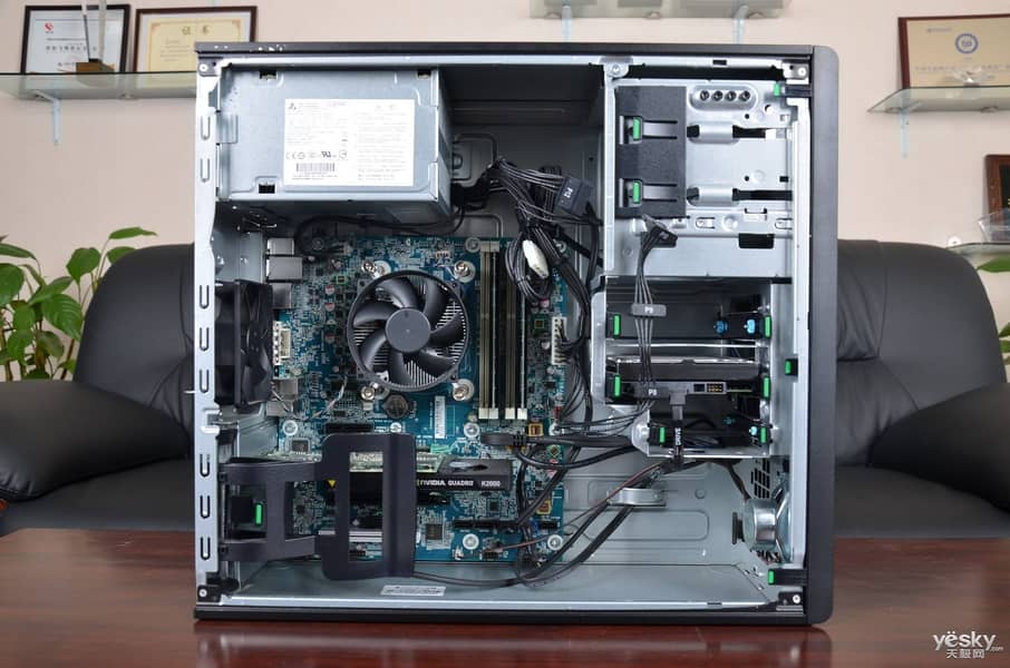 HP Z230 / Z420 / Z620 3D XEON WORKSTATION 1