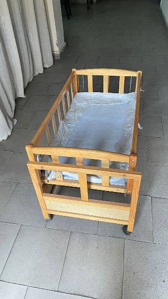 Baby Cot 4