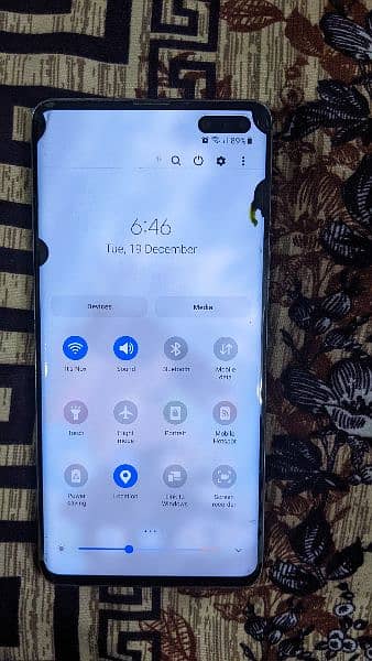 Samsung galaxy s10 5g Dotted 8 256 exchange possible with note 10 plus 4
