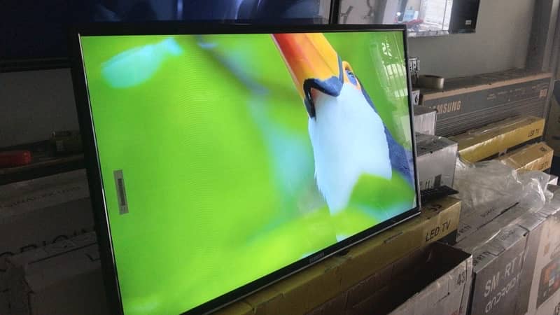 New sumsung 43 inches smart Led tv new model 2024 1