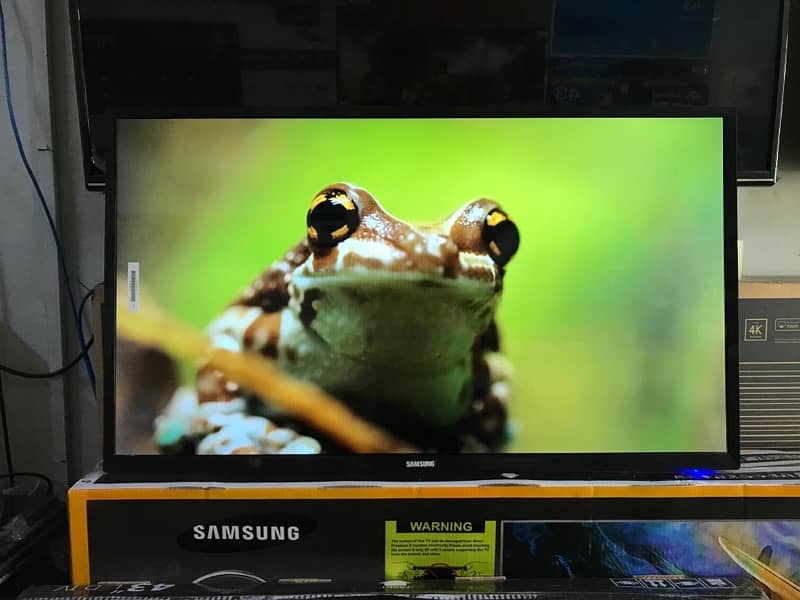 New Sumsung 32 inches smart led tv new model 2024 1