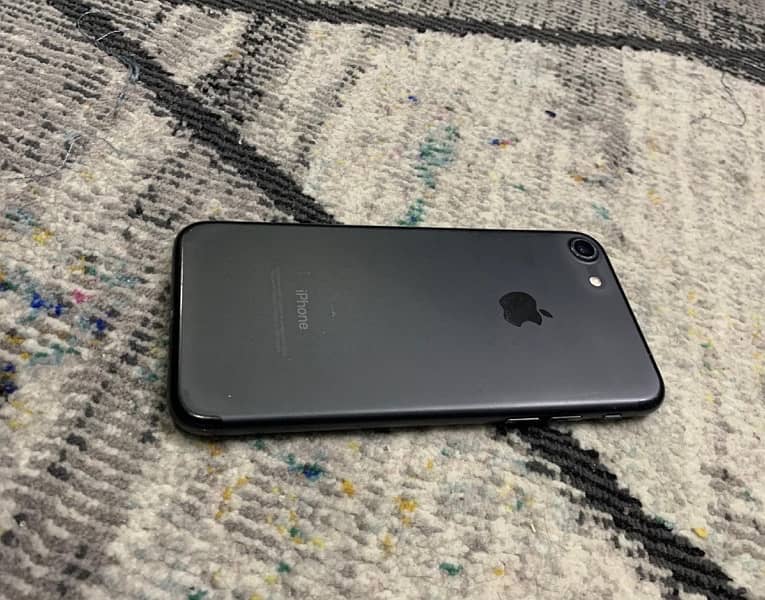 IPhone 7 128 Gb 2