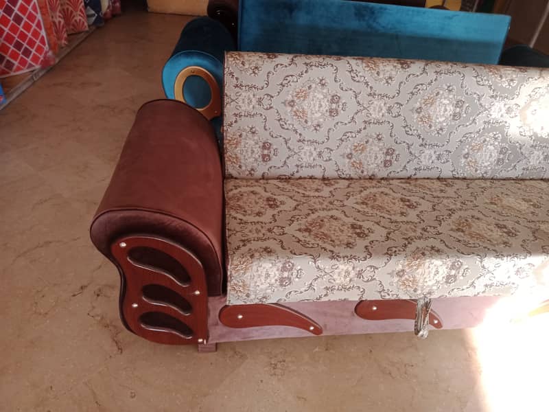 Sofa Cumbed Ten Years Guarantee 10