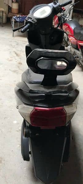 electric scooter 10